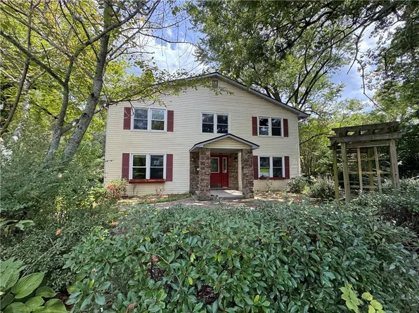 597 S Main St, Jasper, GA 30143