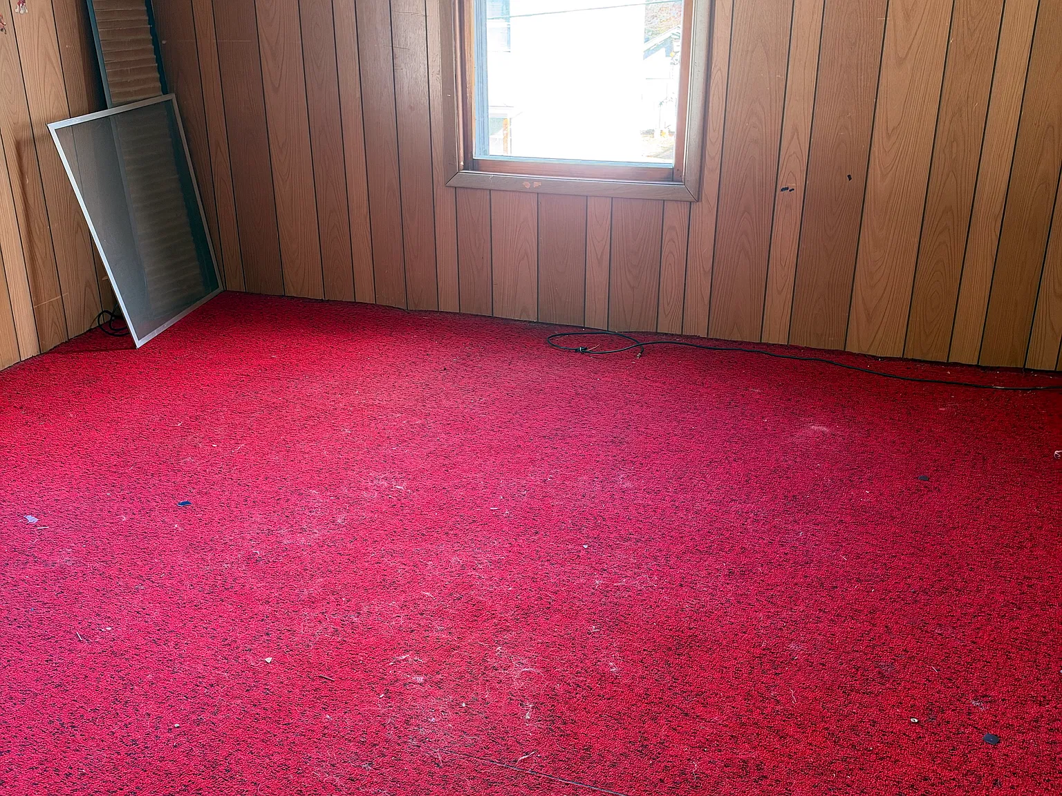 7 bed, 2450 sqft, $1,550 — Photo 2