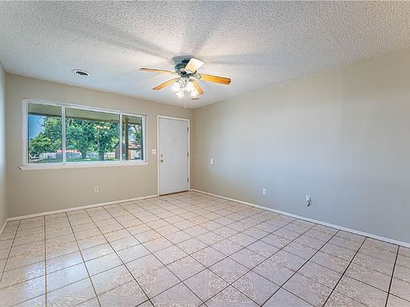 4th image of 1001 Alicia St
