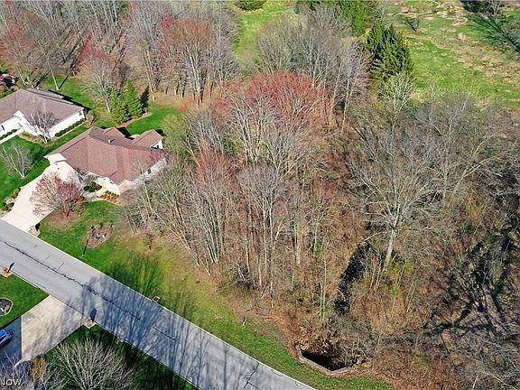 3rd image of Saint Andrews Ct