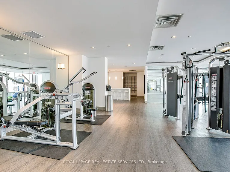 510 Curran Pl #610 — Photo 39