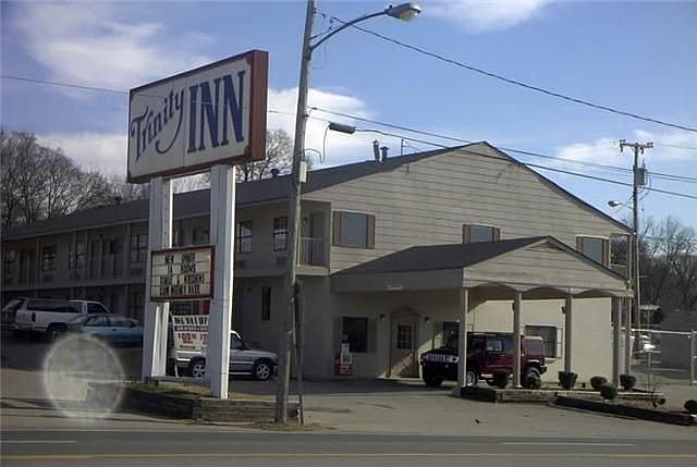 1st image of 1801 Dickerson Pike