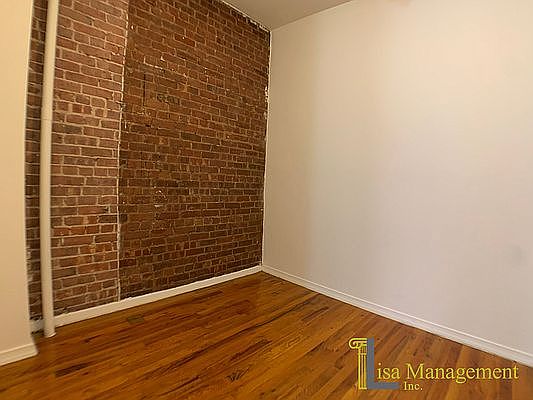 5th image of 426 W 48th St #3FE