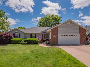 1844 Cedar Lake Dr, Moberly, MO 65270