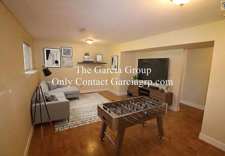 20540 NW Highland Ct — Photo 17