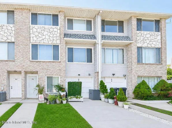 84 Brandis Ave, Staten Island, NY 10312