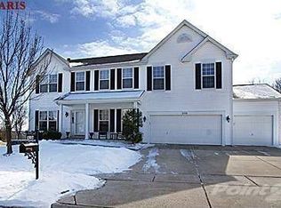 1502 Thornridge Ct, Ballwin, MO 63021