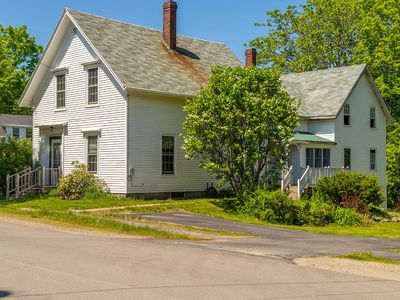 100 Cedar Street, Belfast, ME, 04915