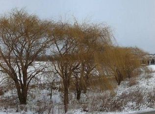 39W332 E Curtis Sq, Geneva, IL 60134