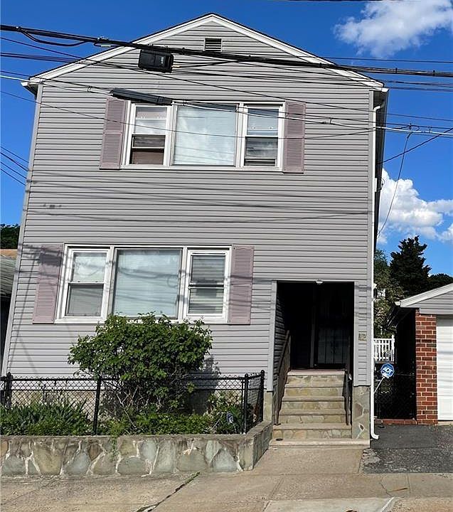 1st image of 12 Horatio St #2