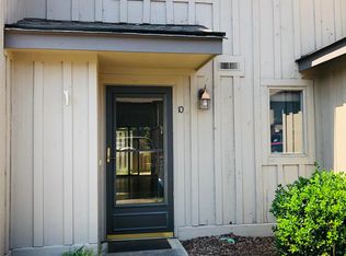 940 Linden Rd Unit 10, Pinehurst, NC 28374