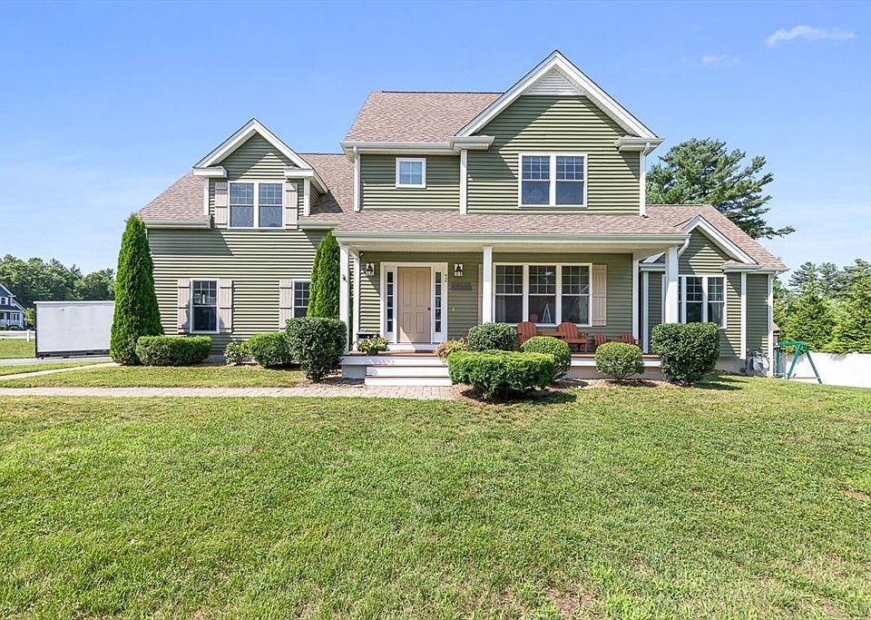 1st image of 52 Waterford Cir