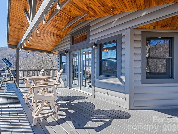 5th image of 643 Bent Tree Rd