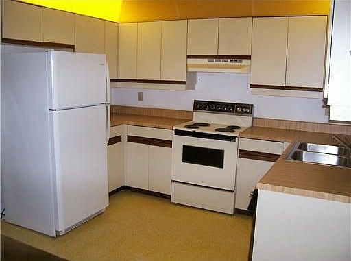 3rd image of 4928 Alder Dr APT D