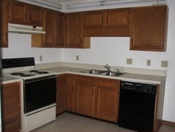 4th image of 11439 Willet Ct S