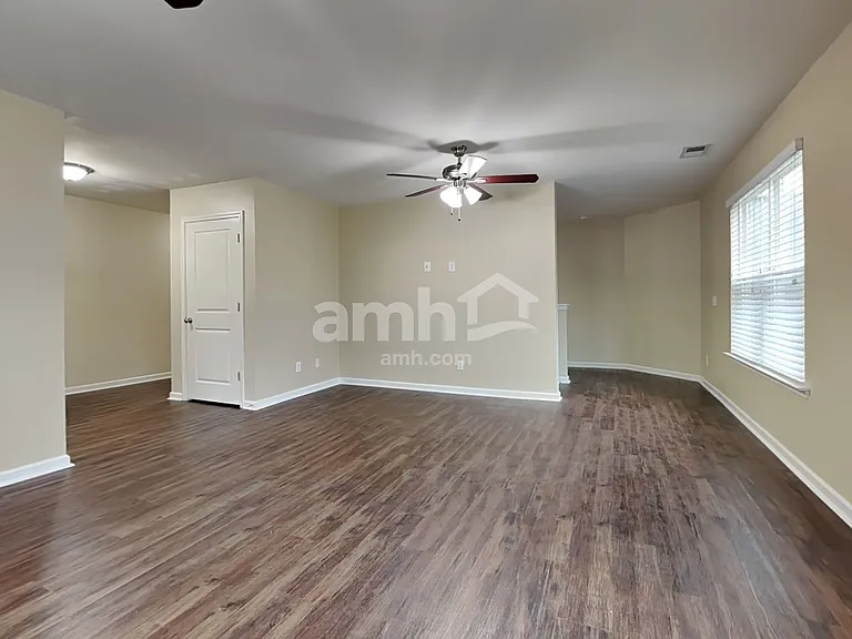 498 Stonebridge Cir — Photo 25