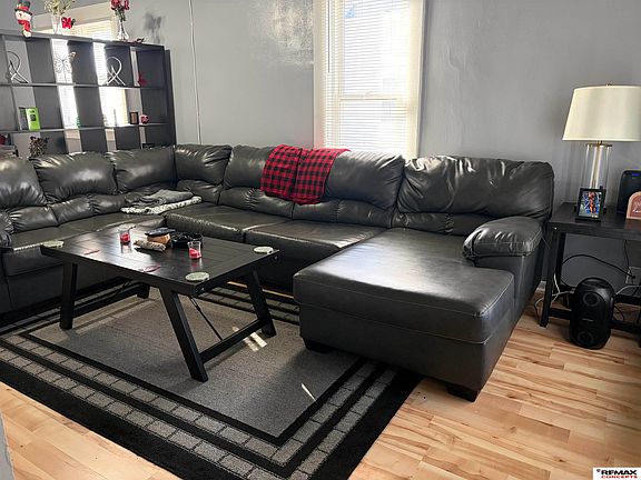 2nd image of 621 New Hampshire St