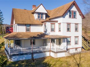341 Pepper Dr, Walnutport, PA 18088