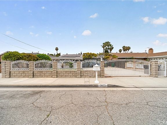 4th image of 3875 Athol St