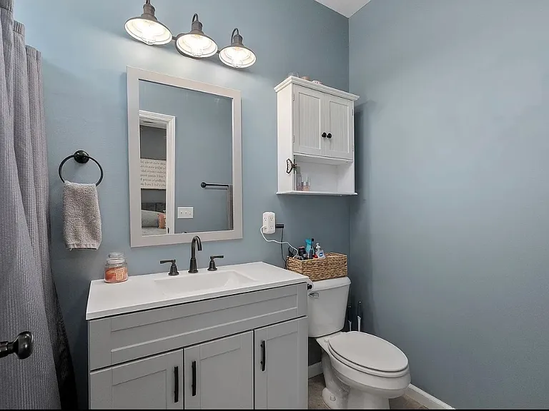 798 S Mountain St — Photo 23
