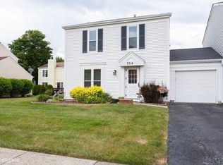 7316 Trent Rd, Downers Grove, IL 60516