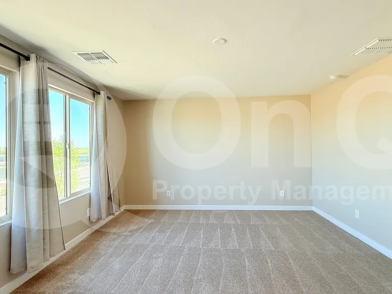 3341 S 180th Ave — Photo 9
