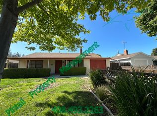 4080 Sutherland Dr, Palo Alto, CA 94303