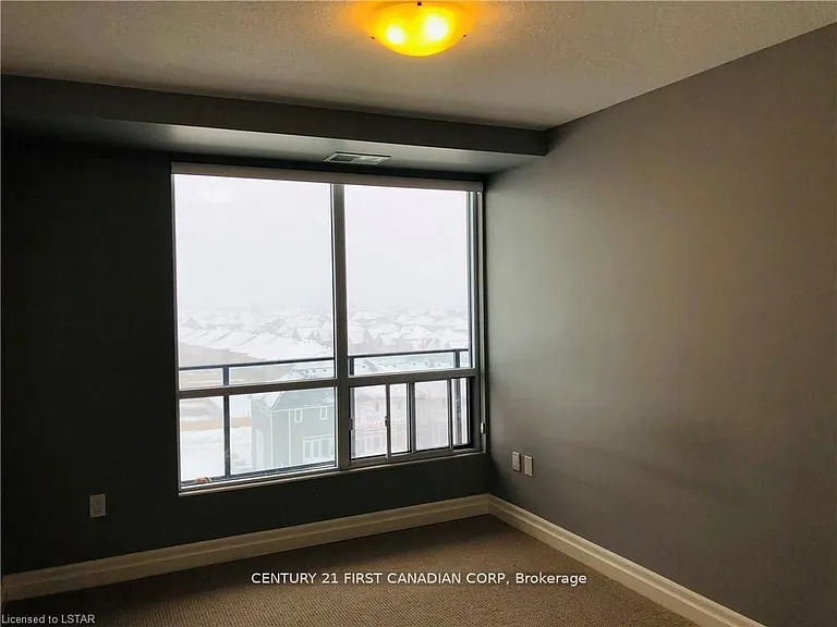 260 Villagewalk Blvd #608 — Photo 28