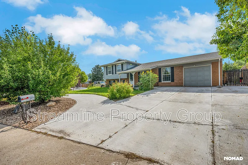 3 bed, 2.0 bath, 1640 sqft, $2,950 — Photo 2