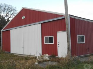 19861 Fir Ave, Clear Lake, IA 50428