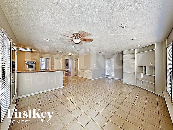 5th image of 22334 Unicorns Horn Ln