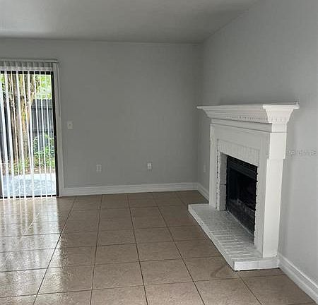 4th image of 1805 Crystal Grove Dr #1811