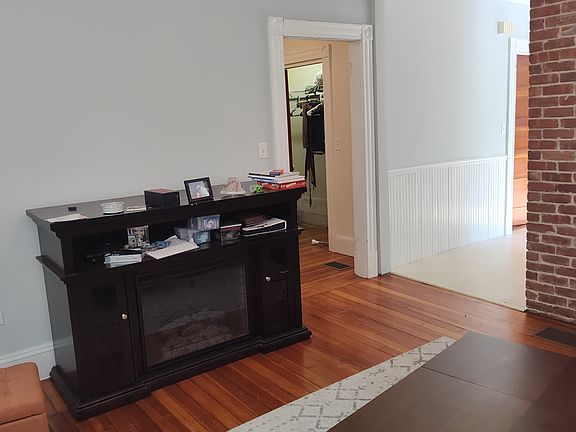 3rd image of 148 Thoreau St #1