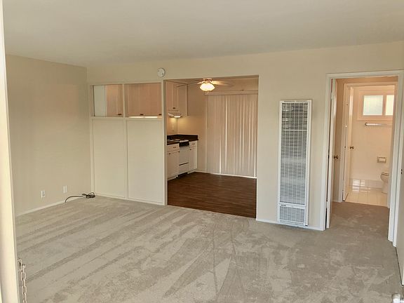 The Living Room is 14 x 17