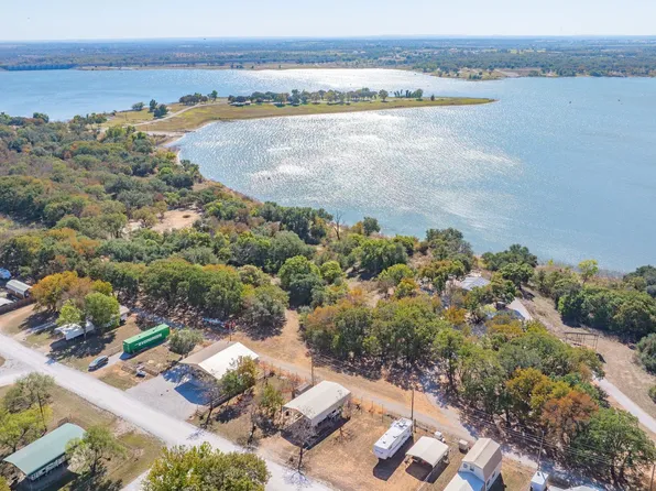 357 Discovery Bay Rd, Comanche, TX 76442