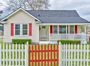 2506 Avenue D, Nederland, TX 77627
