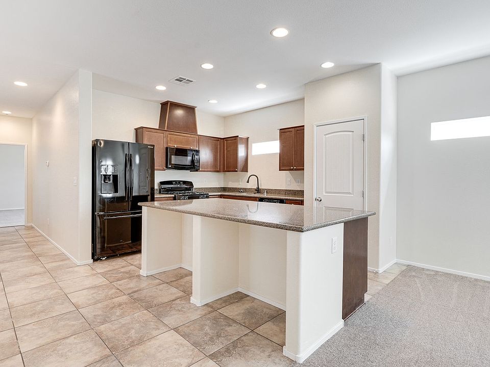 1st image of 10068 Emerald Edgewater Ct