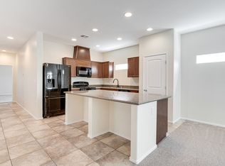 10068 Emerald Edgewater Ct, Las Vegas, NV 89178
