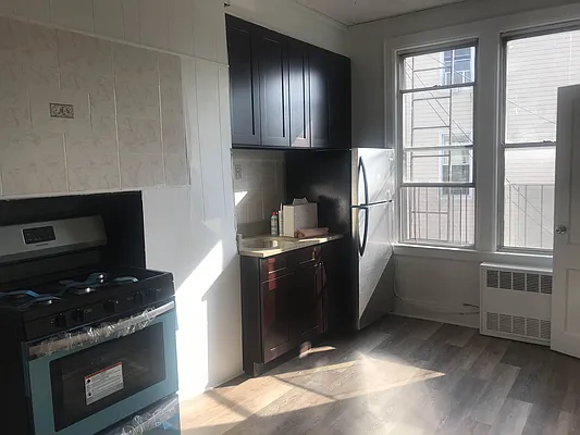 Rented by Ulas Real Estates Inc | media 15