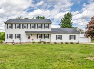 5068 Bright Baldwin Rd, Newton Falls, OH 44444