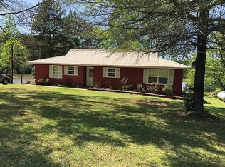190 Golden Pond Dr, Dadeville, AL 36853