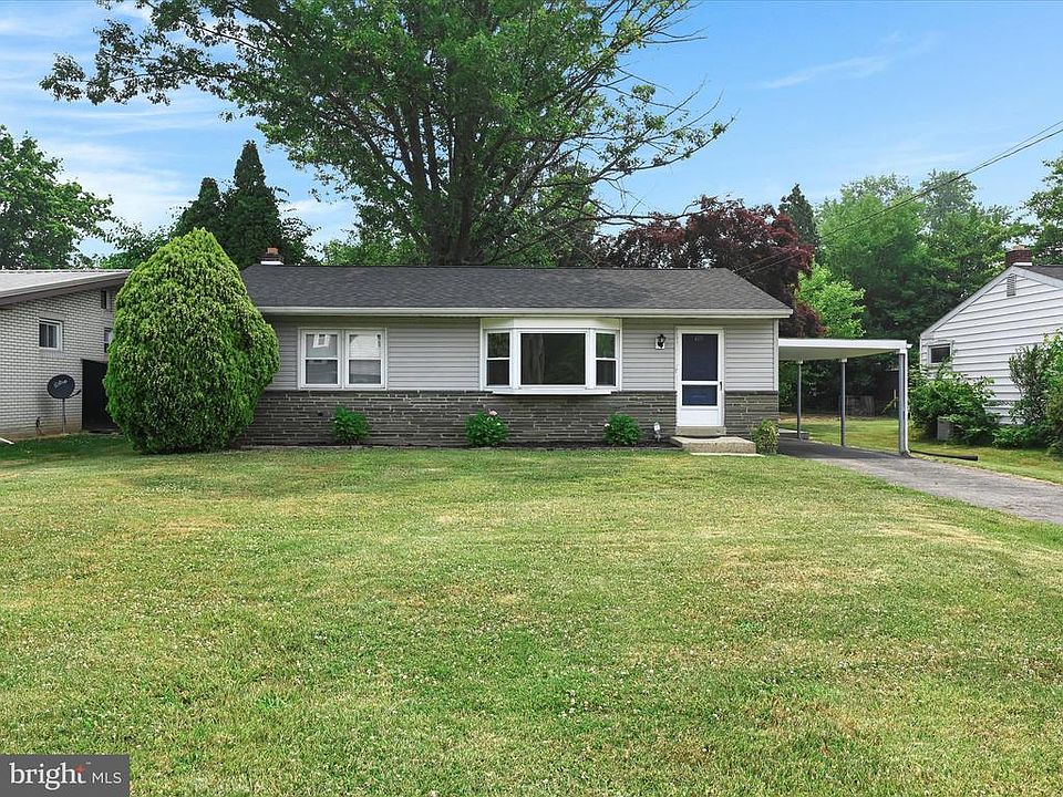 1st image of 405 Millersville Rd