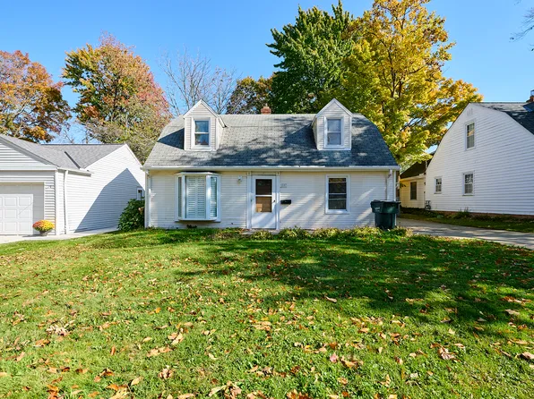 1117 Worton Blvd, Mayfield Heights, OH 44124