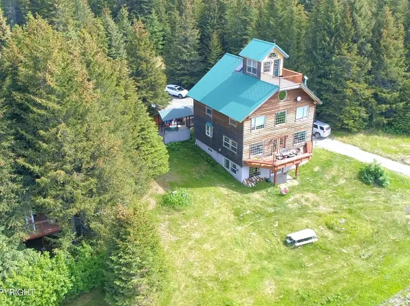61421 Florence Martin Ct, Homer, AK 99603