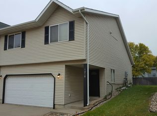 1510 E 57th St, Sioux Falls, SD 57108