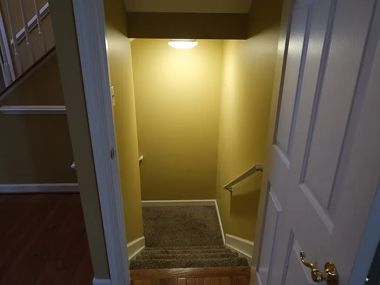 641 Spring Meadow Dr — Photo 15