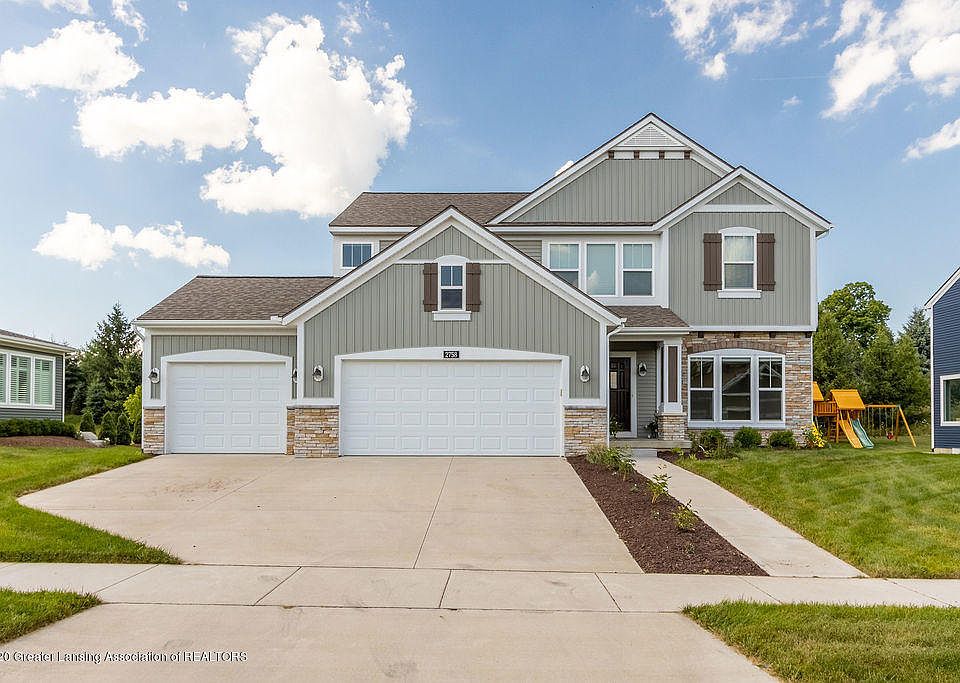 1st image of 2758 Carnoustie Dr