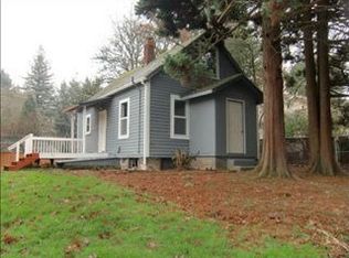 14204 SE Upper Aldercrest Dr, Milwaukie, OR 97267