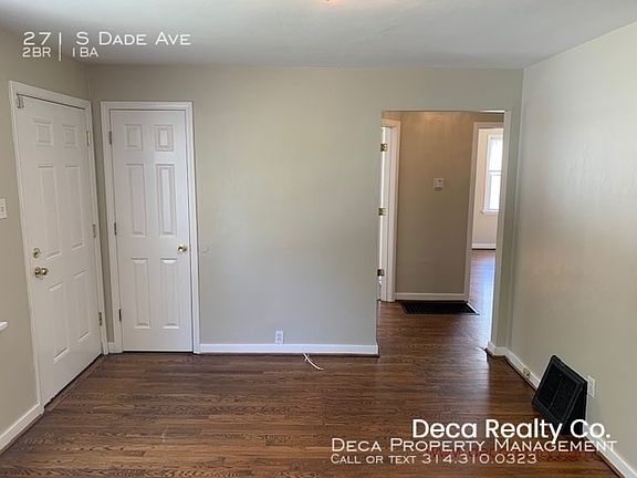 4th image of 271 S Dade Ave