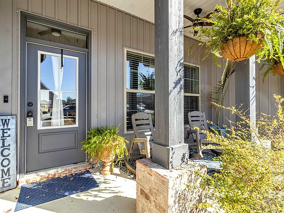 3rd image of 22531 Putter Ln